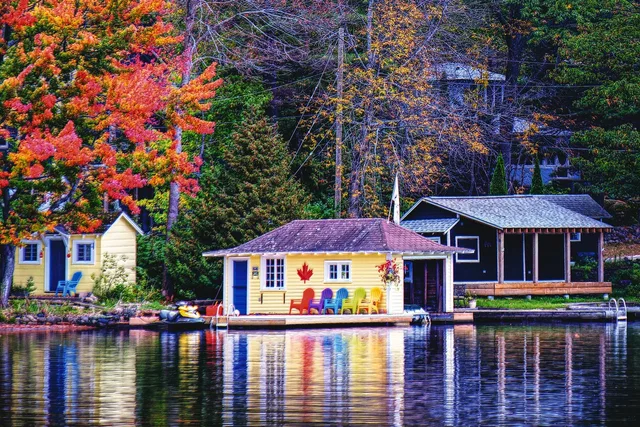 cottage, fall, autumn, leaves, water, reflections, peaceful, relaxing, nature, muskoka, ontario. Ontario Vacation Rental Insurance Costs: Typical Ranges
