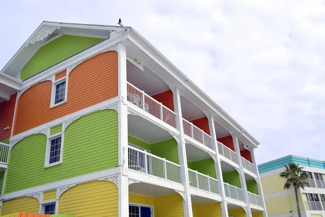 architecture, house, family, window, facade, apartment, condominiums, building, exterior, vacation, fort myers, florida, tourism, condo, accommodation, colorful, balcony, rental, living, coast, coastal, beachfront, beach, spring break, nature, spring, break. Seasonal Planning and Staffing for Short-Term Rental Management